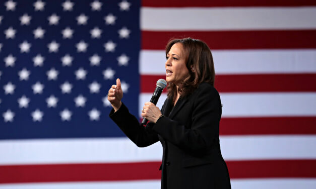 The Lie About Kamala Harris and Birthright Citizenship