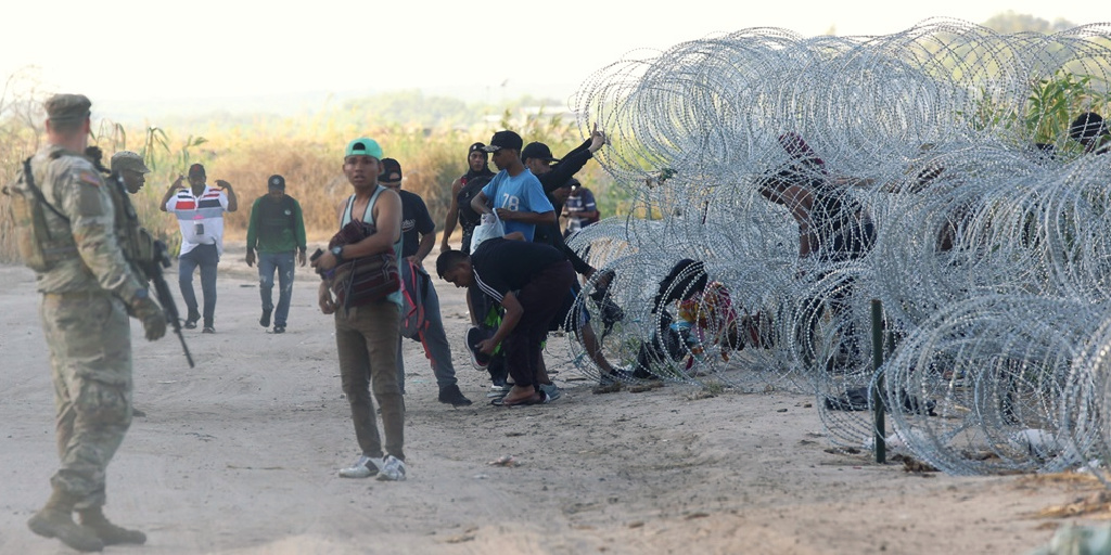 Biden Administration Can Remove Texas’ Razor Wire Barrier at the Border, Supreme Court Rules